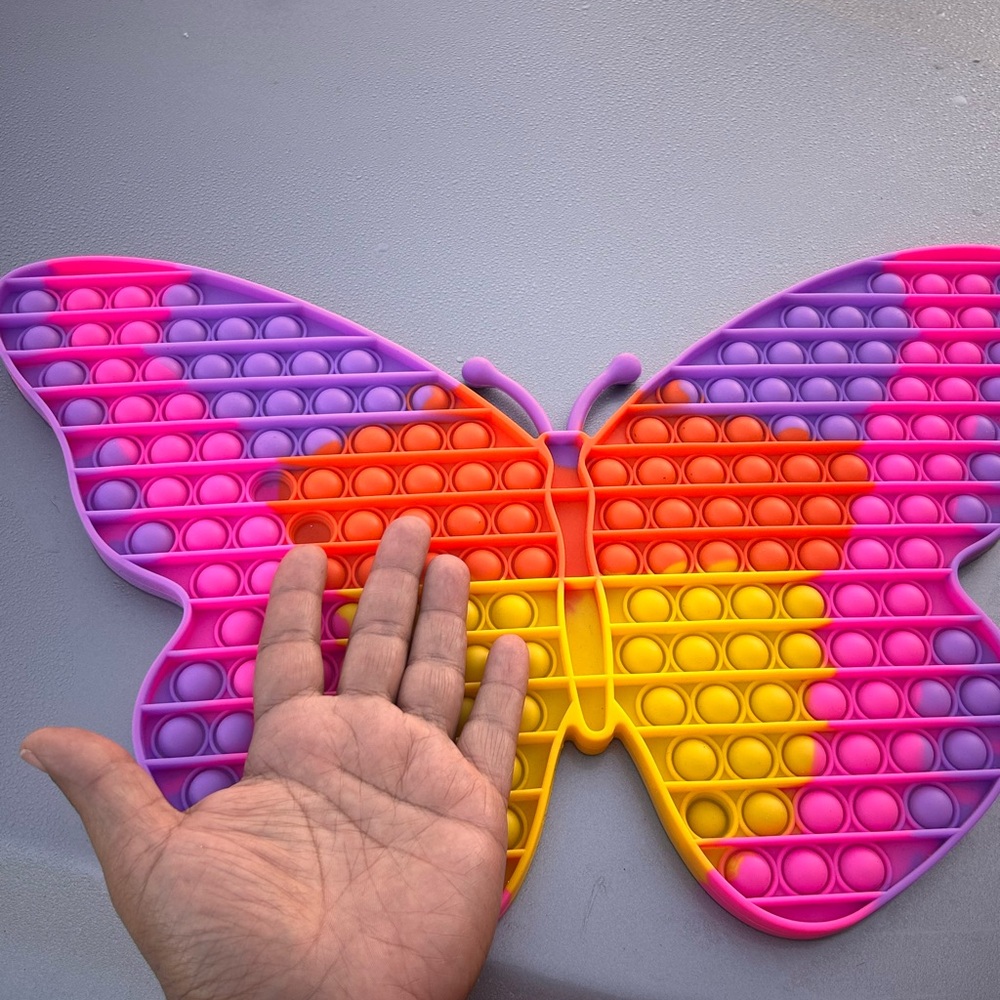 Oversized Multi-Colored Pop it - Picture 2 of 2